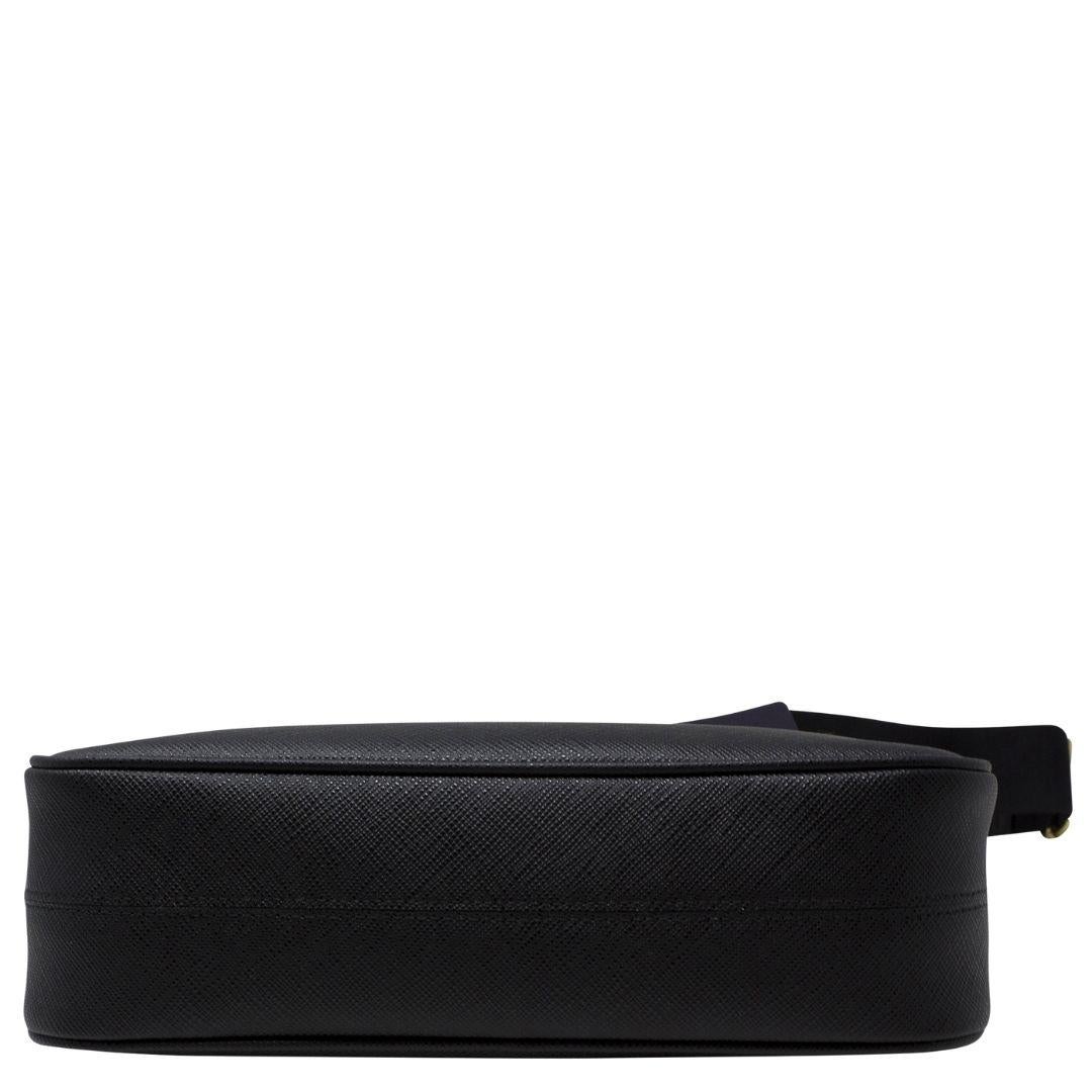 Women's or Men's Prada Black Re-Edition Saffiano Lux Re-Edition 2005 Shoulder Bag