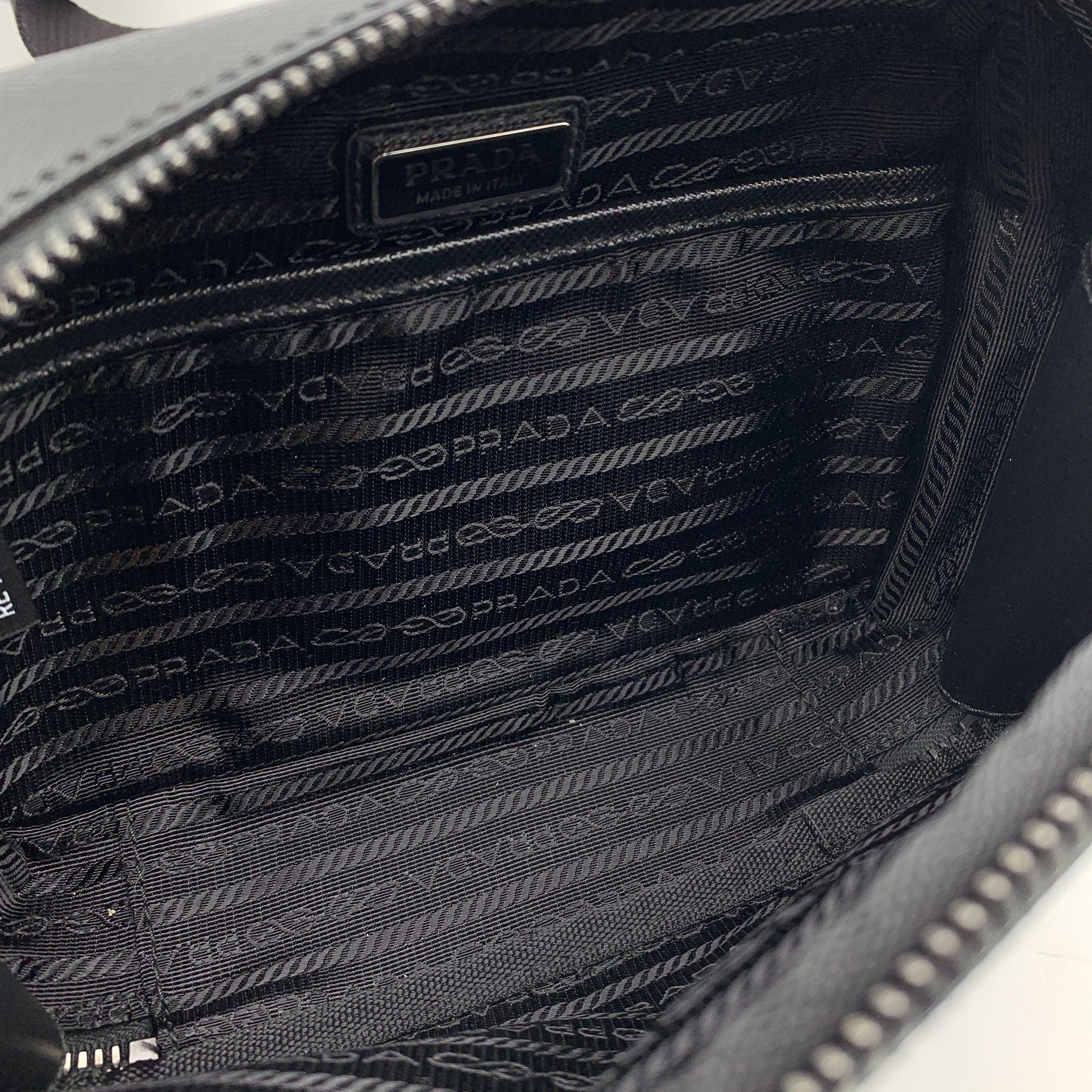 Prada Black Re-Nylon and Saffiano Brique Messenger Bag For Sale 2
