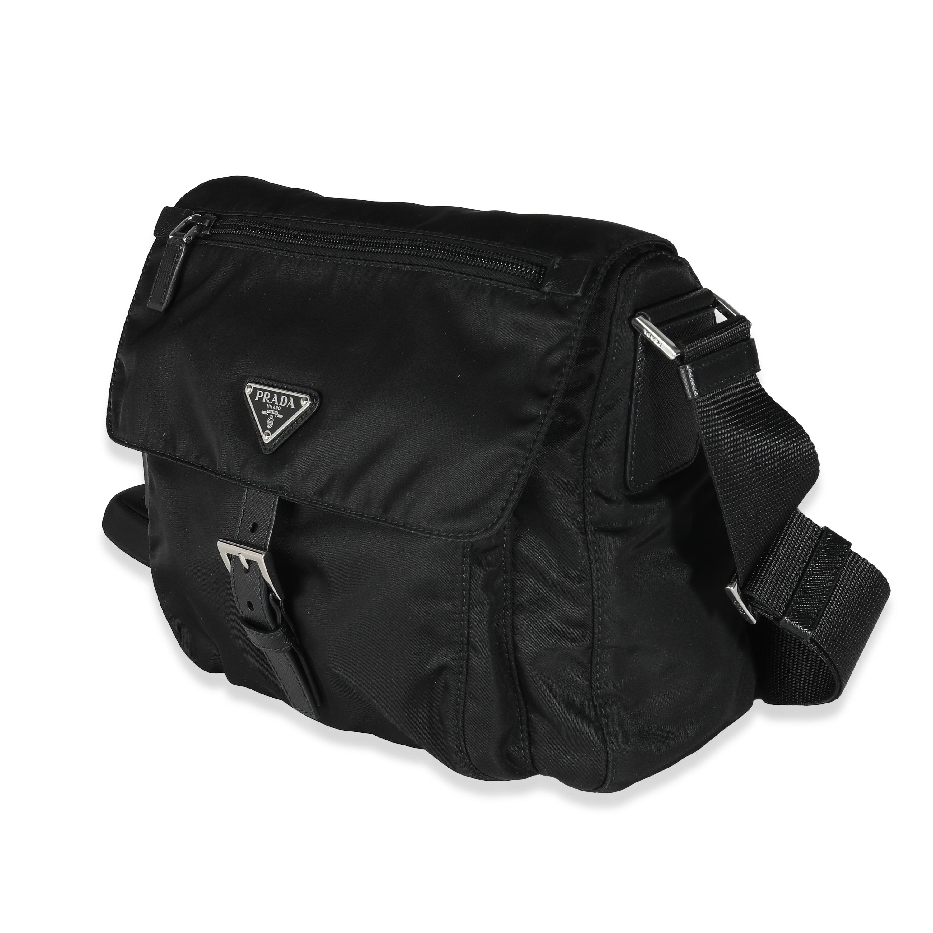 Women's or Men's Prada Black Re-Nylon Front Pocket Shoulder Bag For Sale