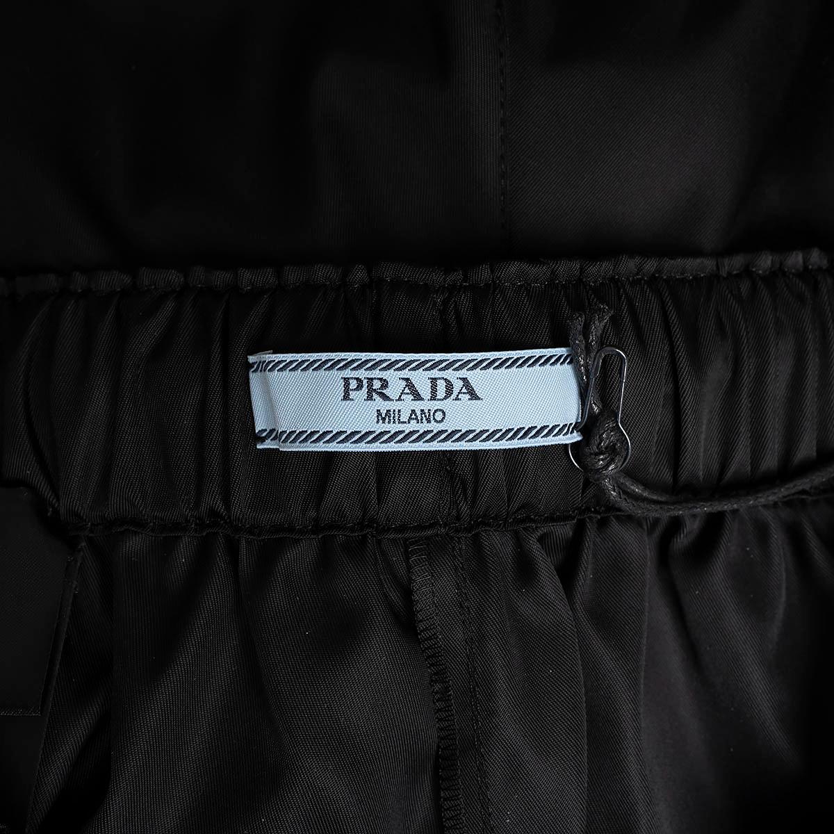 PRADA black RE-NYLON HIGH WAISTE Shorts Pants 46 XL For Sale 2