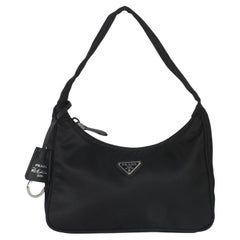 Prada Black Re-Nylon Re-Edition 2000 Mini Bag Prada Black Re-Nylon Re-Edition 2000 Mini Bag