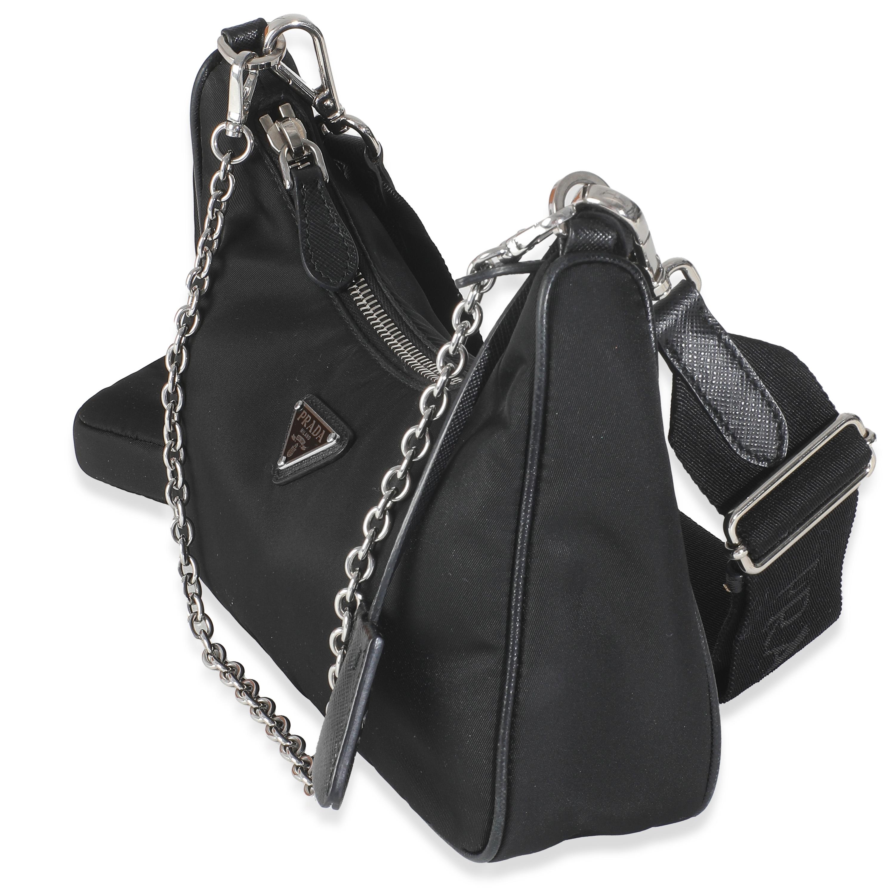 Prada Schwarz Re-Nylon Re-Edition 2005 Tasche für Damen oder Herren im Angebot