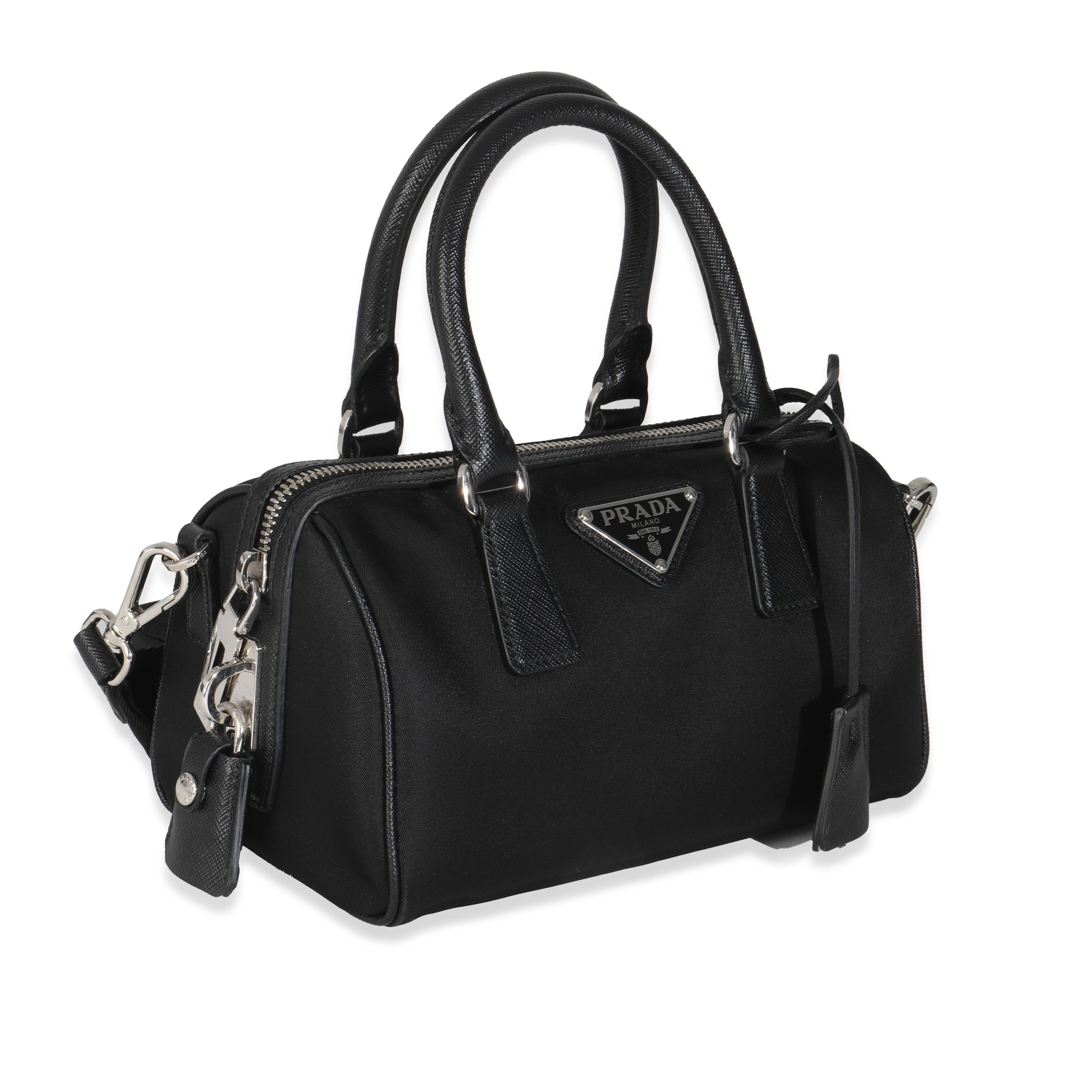 Prada Black Re-Nylon Re-Edition 2005 Top Handle Crossbody Bag In Excellent Condition For Sale In New York, NY
