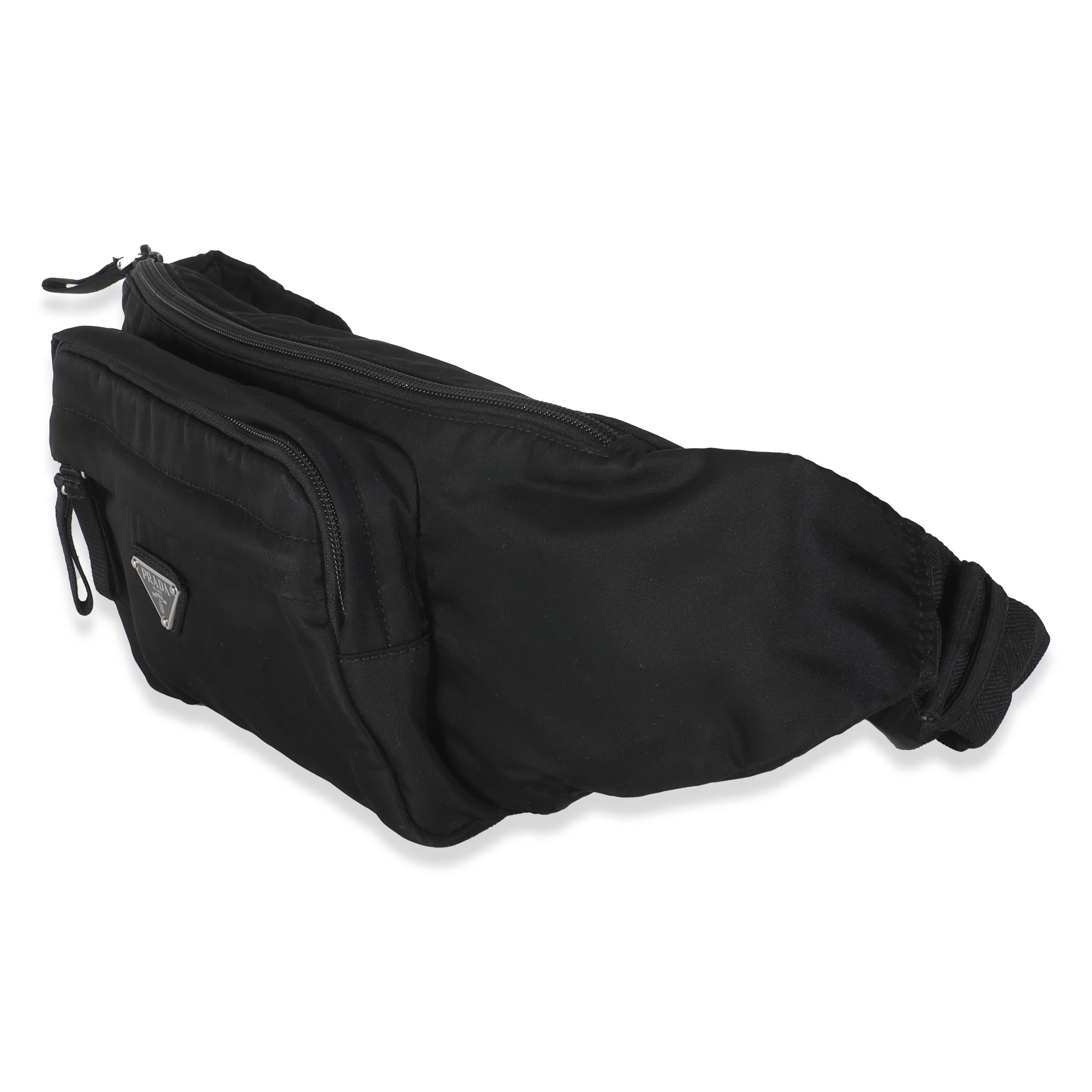 Prada Schwarz Re-Nylon Saffiano Logo Gürteltasche für Damen oder Herren im Angebot