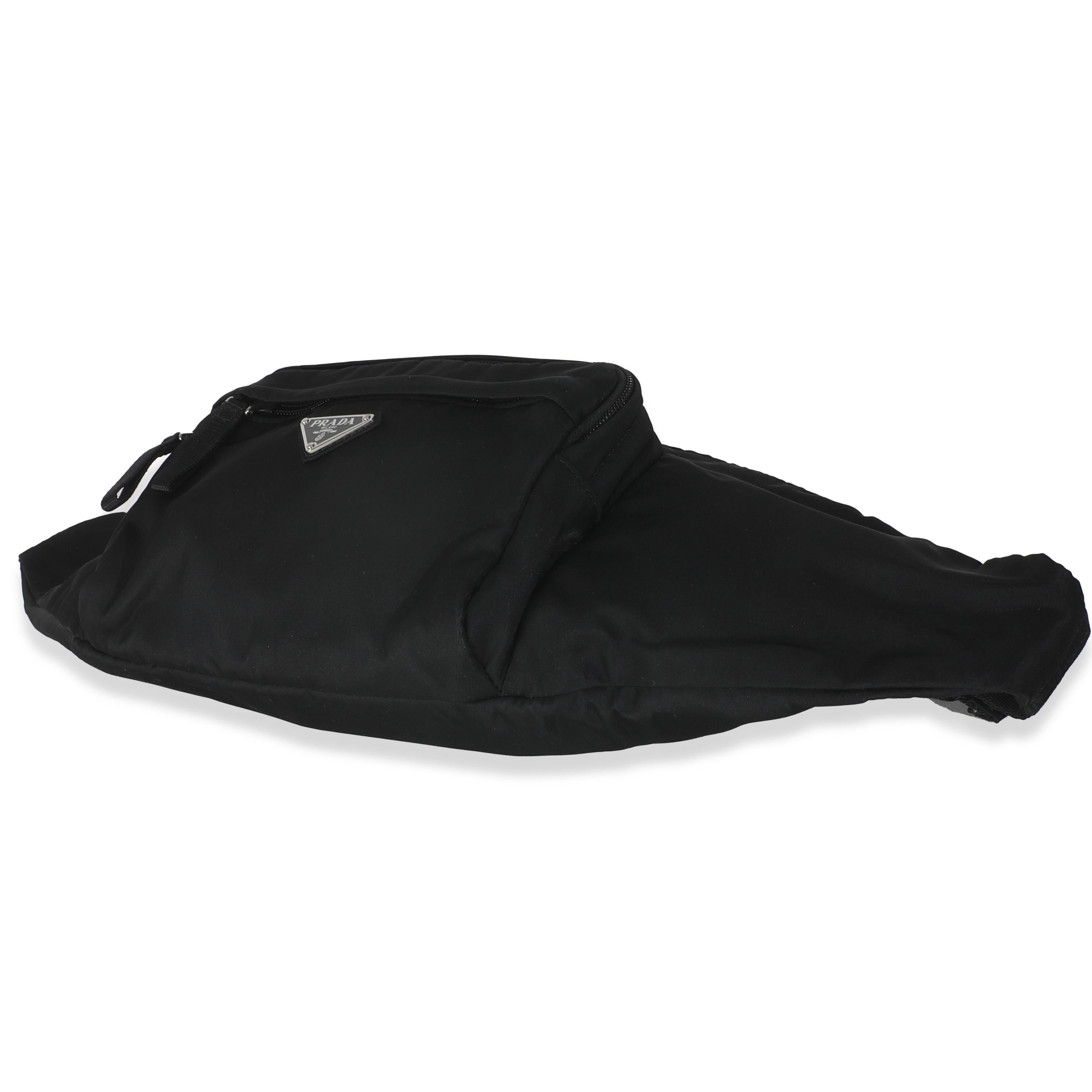 Prada Schwarz Re-Nylon Saffiano Logo Gürteltasche im Angebot 1