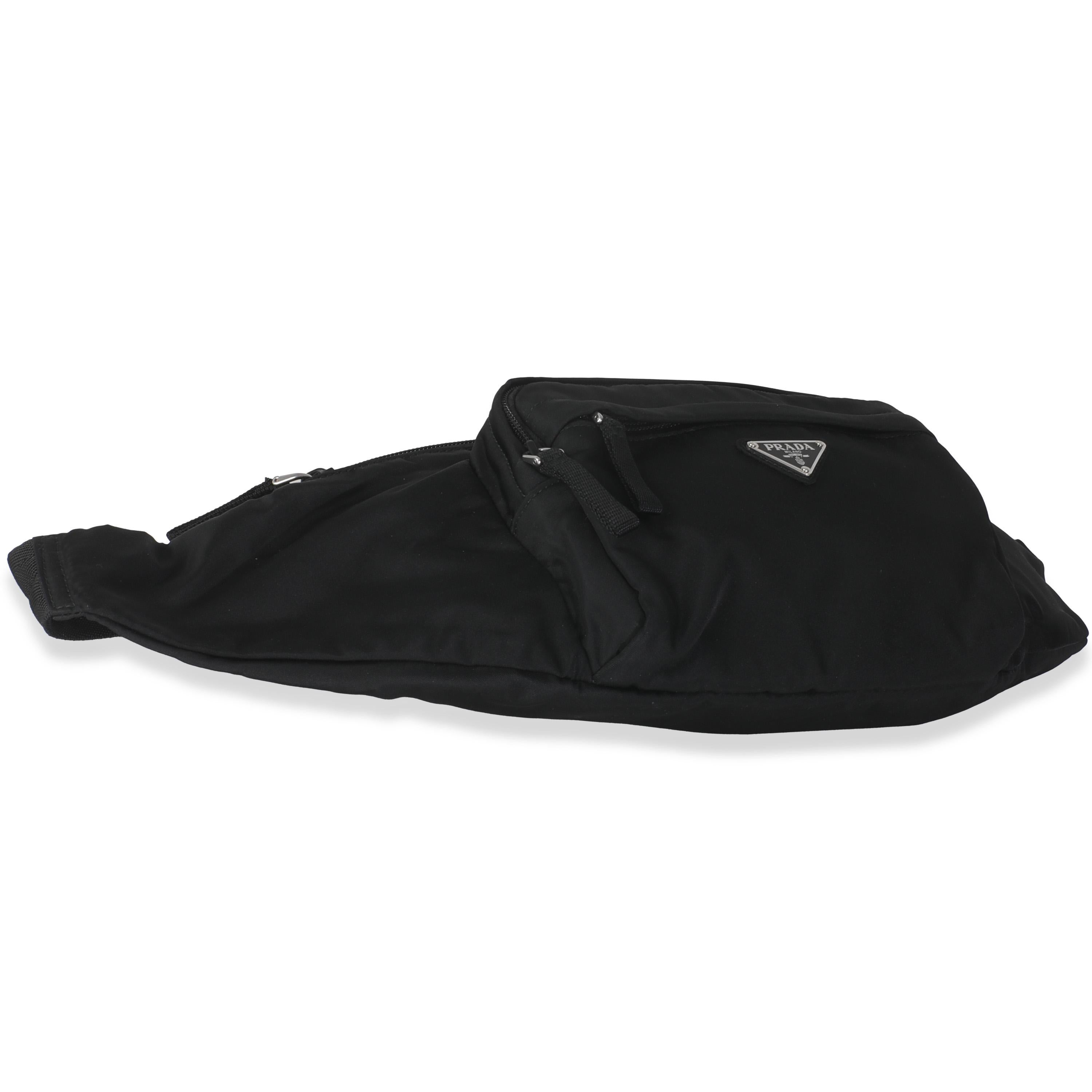 Prada Schwarz Re-Nylon Saffiano Logo Gürteltasche im Angebot 3