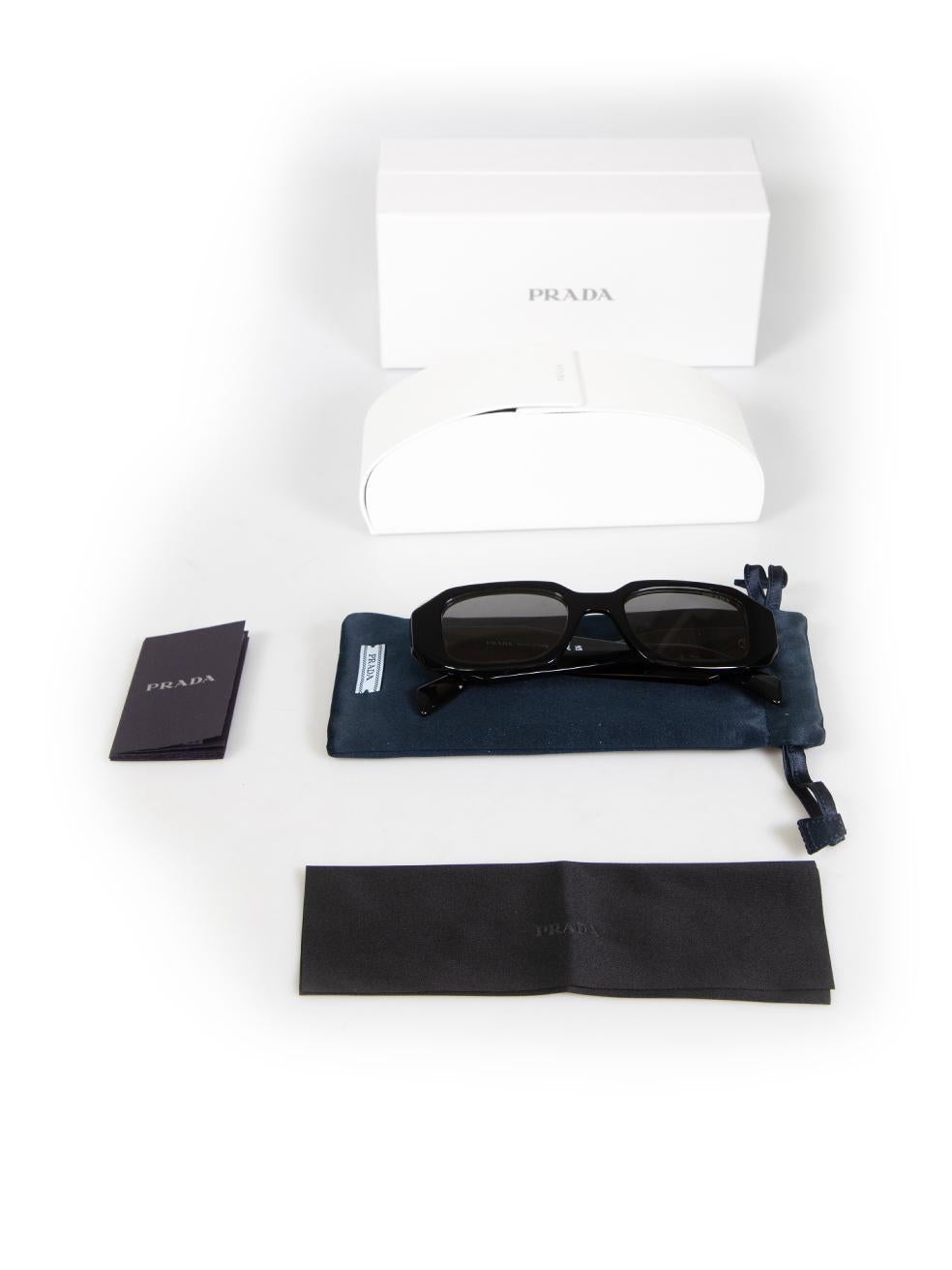 Prada Black Rectangular Frame Grey Tinted Sunglasses For Sale 5