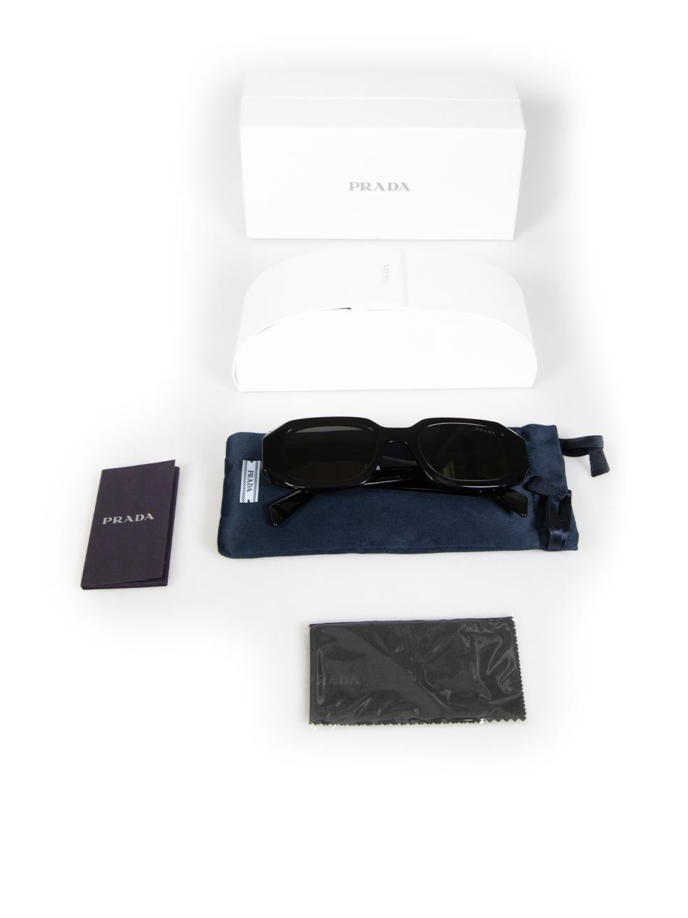 Prada Black Rectangular Frame Tint Sunglasses For Sale 5