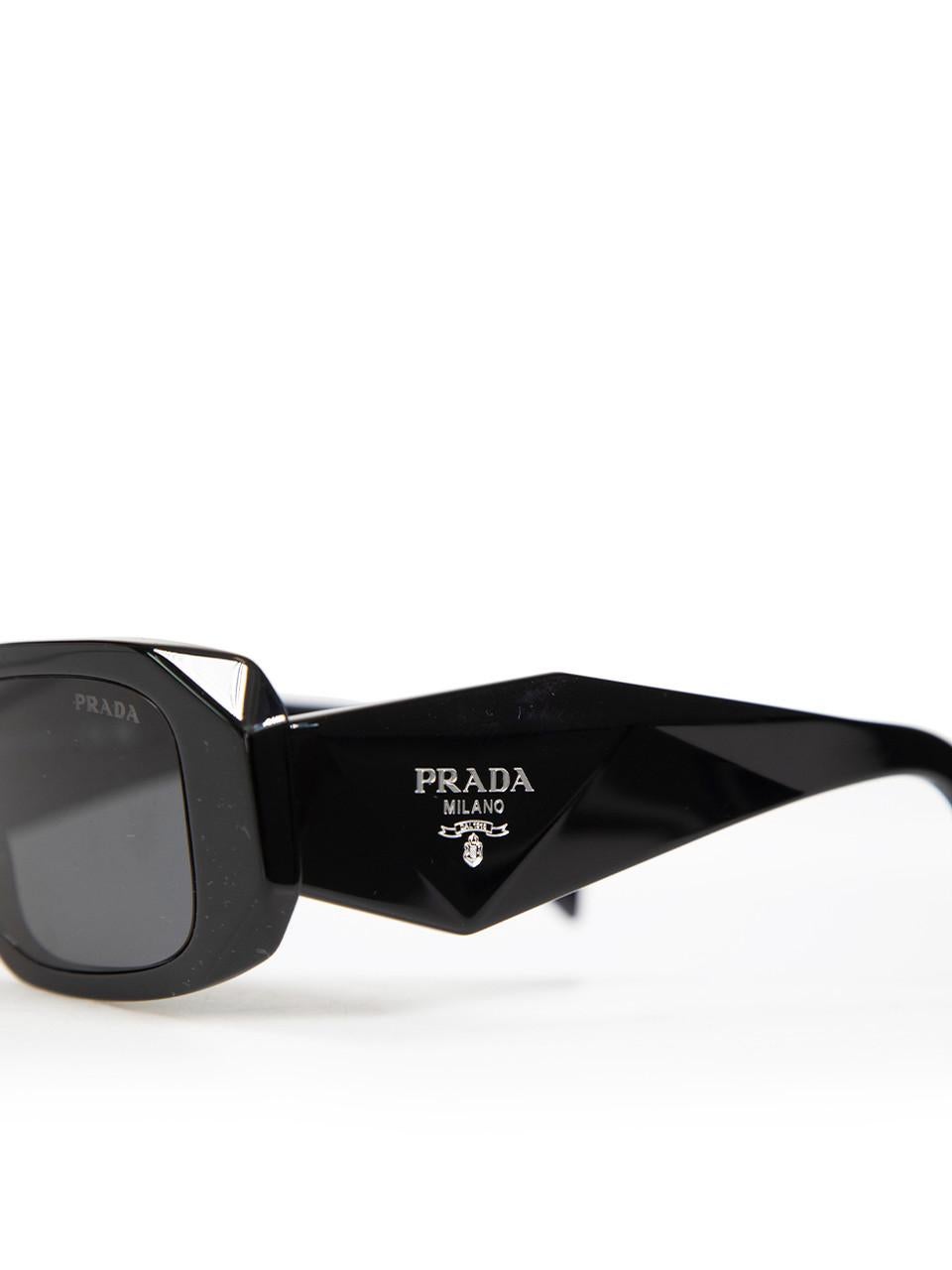Prada Black Rectangular Tinted Frame Sunglasses For Sale 4