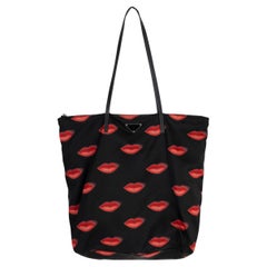 PRADA black red nylon 2019 LIP Shopper Tote Bag 1BY300