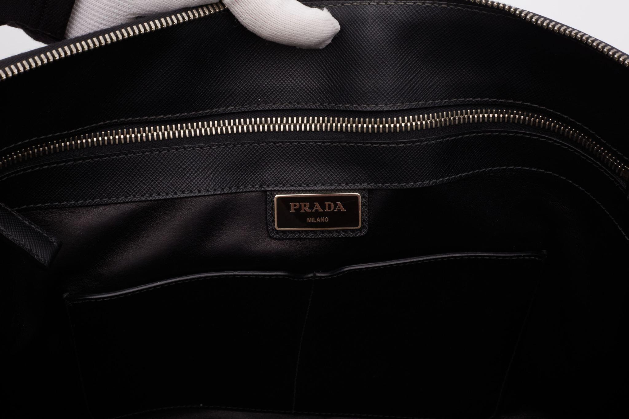 Prada Black Saffiano Business Briefcase Bag For Sale 6