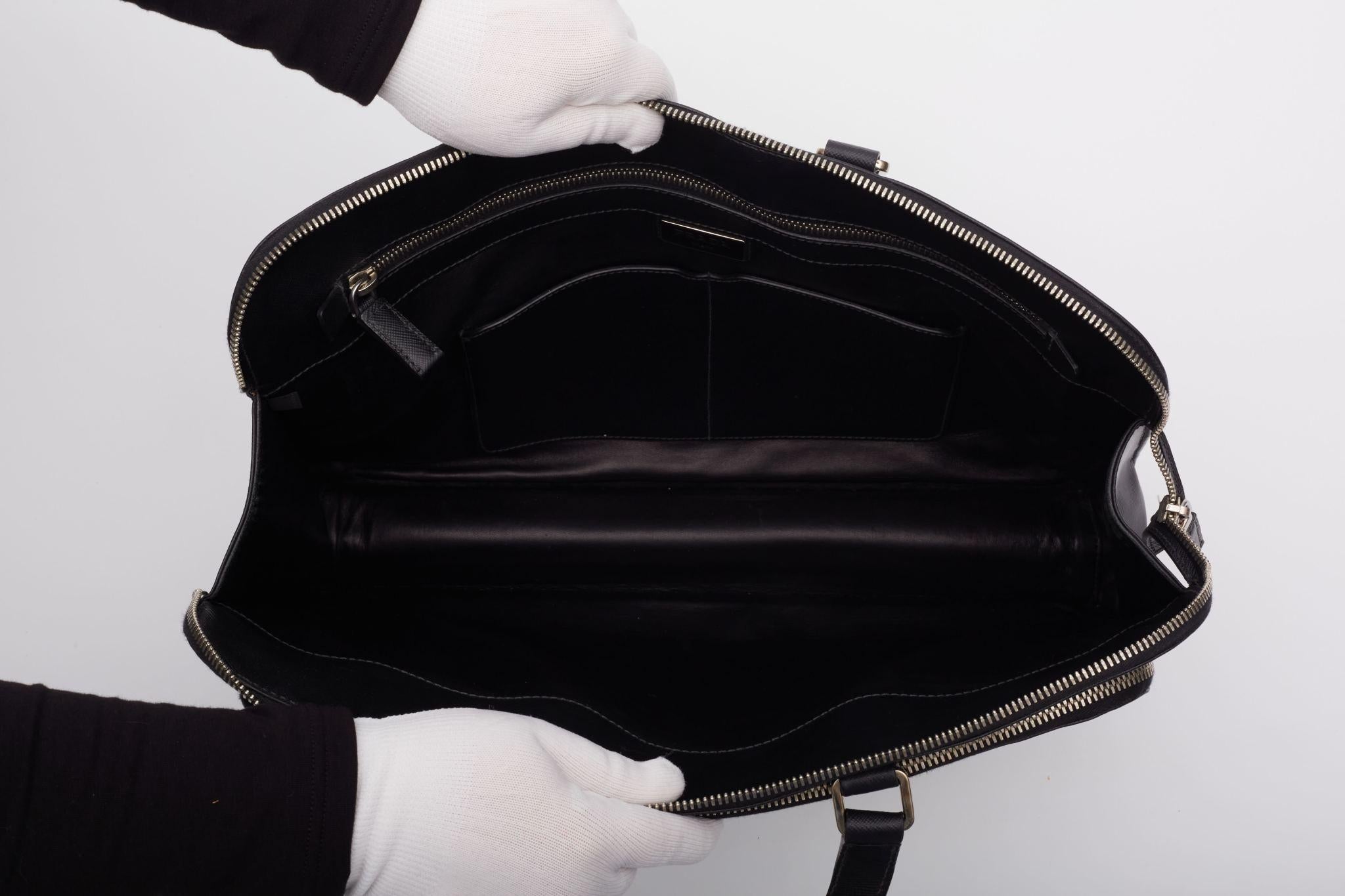 Prada Black Saffiano Business Briefcase Bag For Sale 5