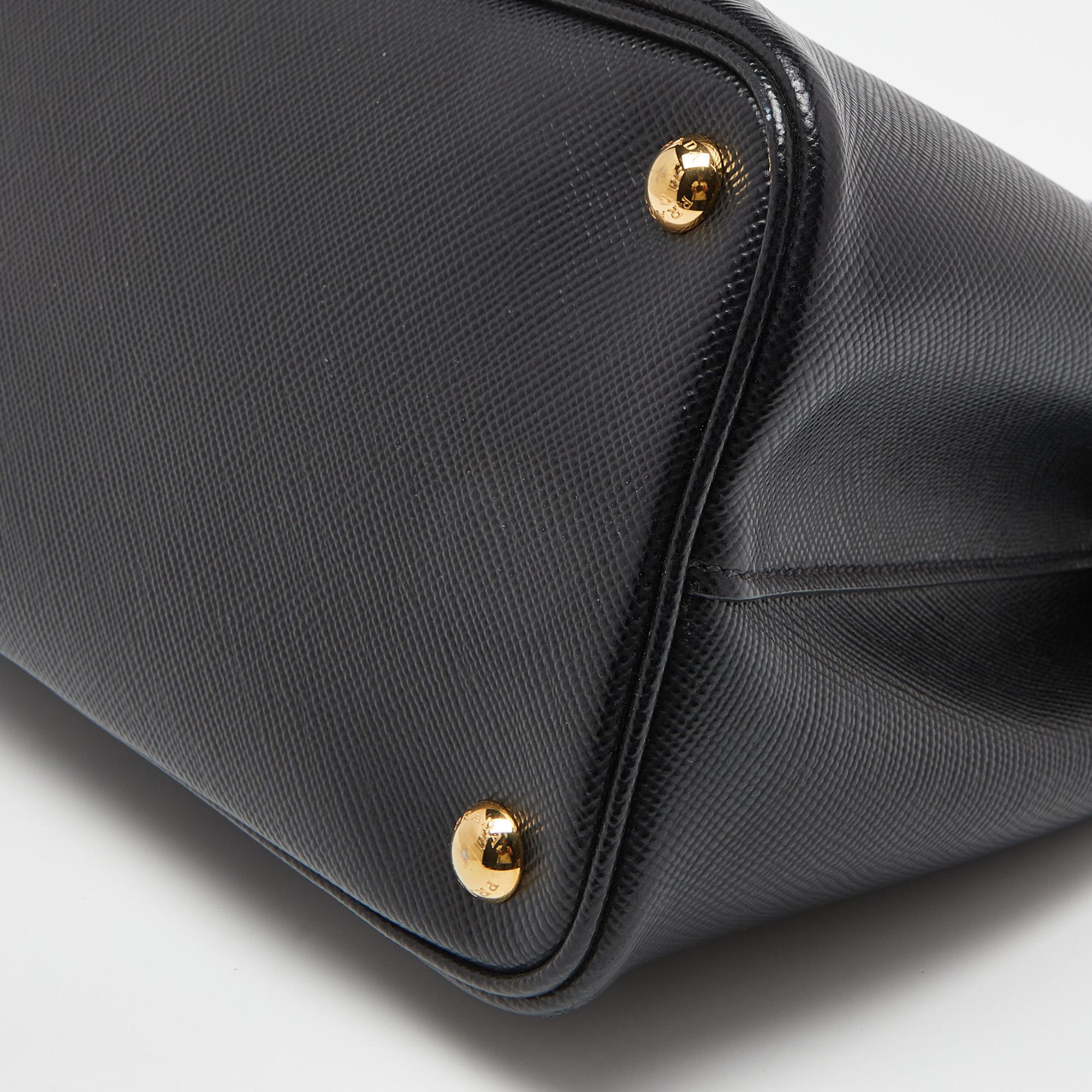 Prada Black Saffiano Cuir Leather Small Double Handle Tote For Sale 3