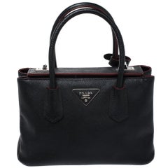 Prada Schwarze Saffiano Cuir Leder-Twin-Tasche