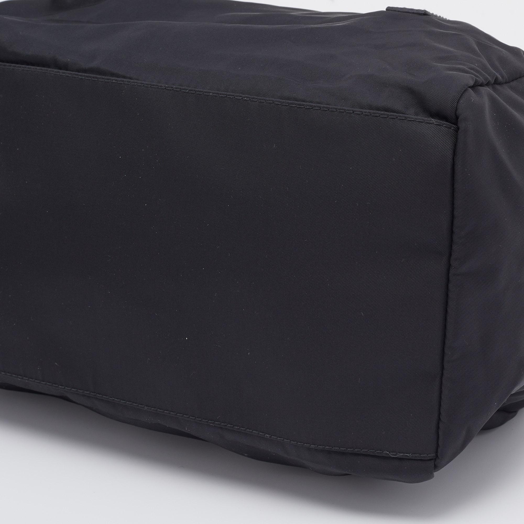 Prada Black Saffiano Leather And Nylon Duffel Bag 3