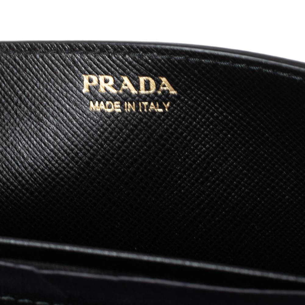 Prada Black Saffiano Leather Cahier Wallet on Chain In Good Condition In Dubai, Al Qouz 2