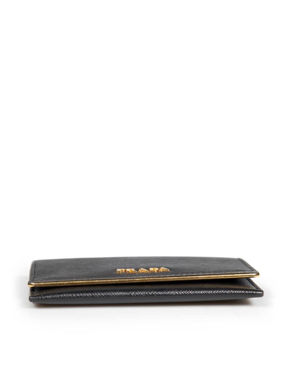 Women's Prada Black Saffiano Leather Folded Cardholder For Sale