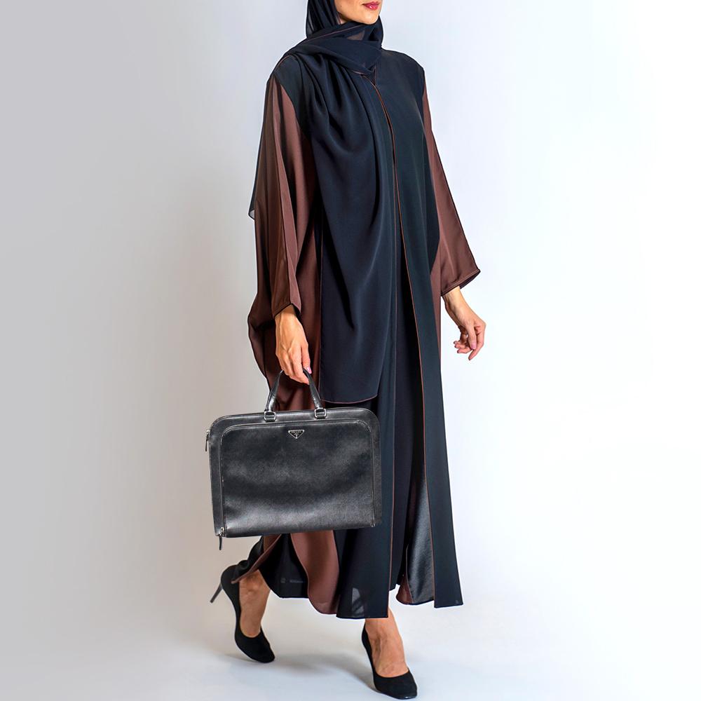 Prada Black Saffiano Leather Laptop Bag In Fair Condition In Dubai, Al Qouz 2