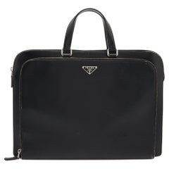 Prada Laptop-Tasche aus schwarzem Saffiano-Leder