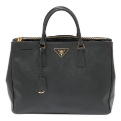 Prada Black Saffiano Leather Large Galleria Double Zip Tote