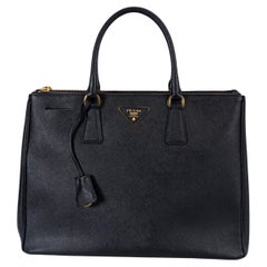 PRADA black Saffiano leather LARGE GALLERIA Tote Bag