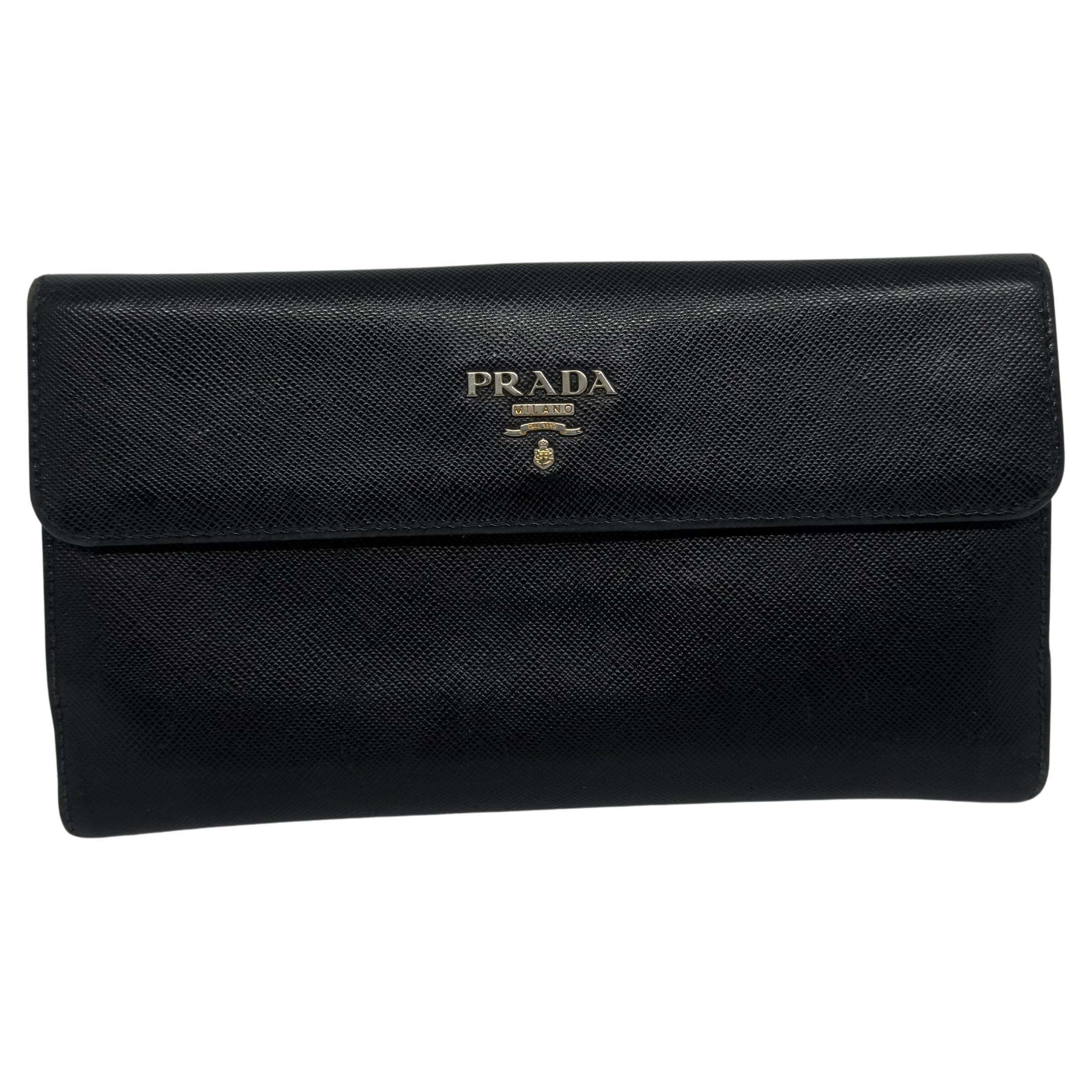 Prada Schwarzes Saffiano Leder Großes Reiseportemonnaie
