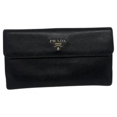Prada Schwarzes Saffiano Leder Großes Reiseportemonnaie