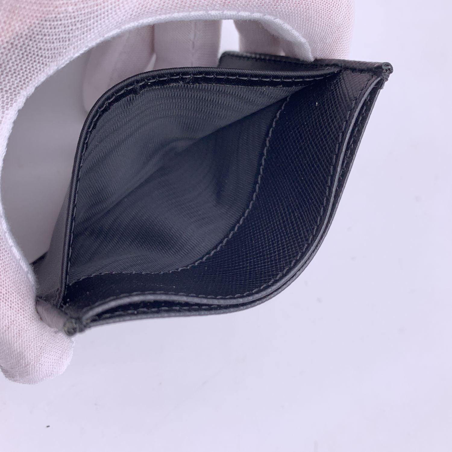 Prada Black Saffiano Leather Logo Nylon Card Holder Wallet In Excellent Condition In Rome, Rome