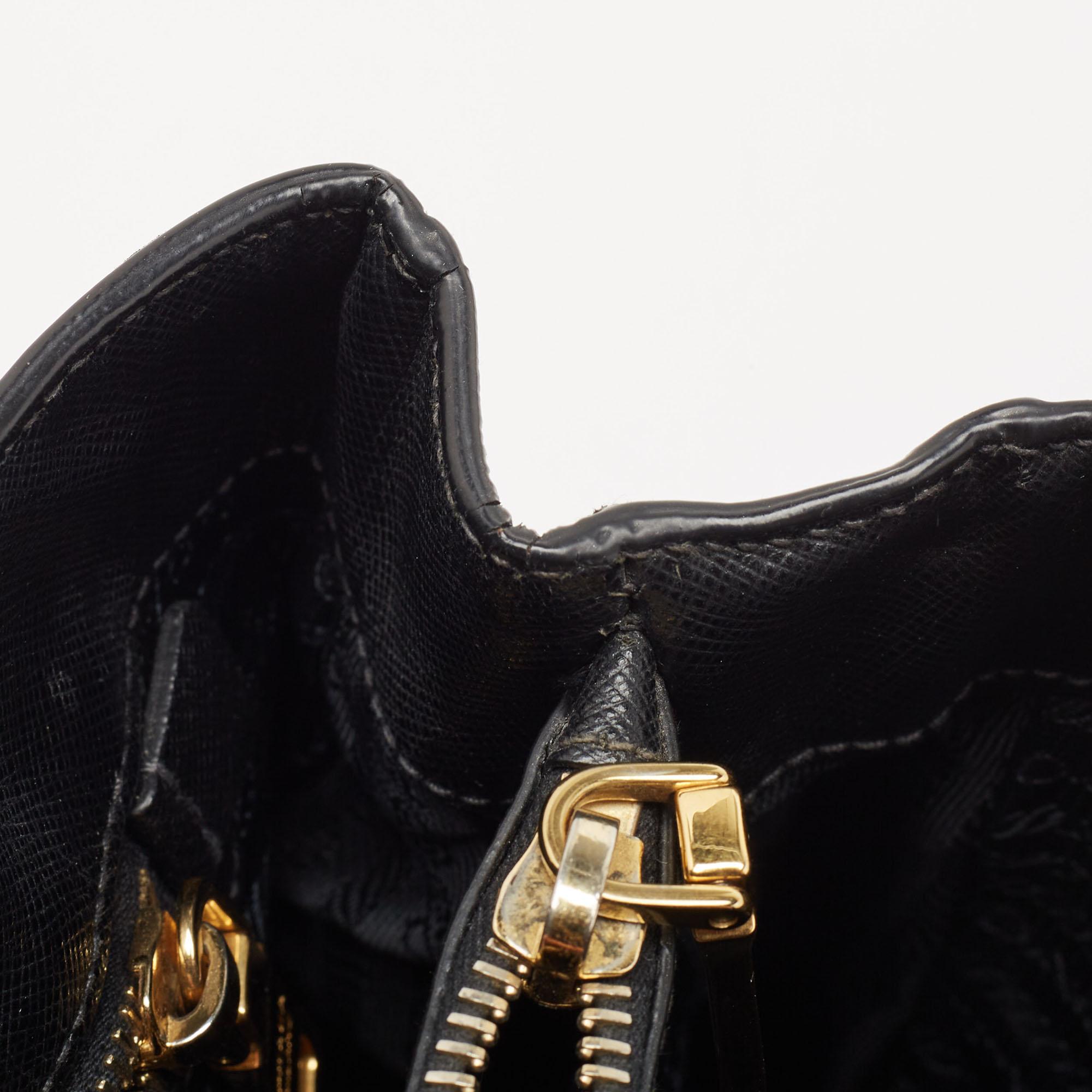 Women's Prada Black Saffiano Leather Medium Middle Zip Tote
