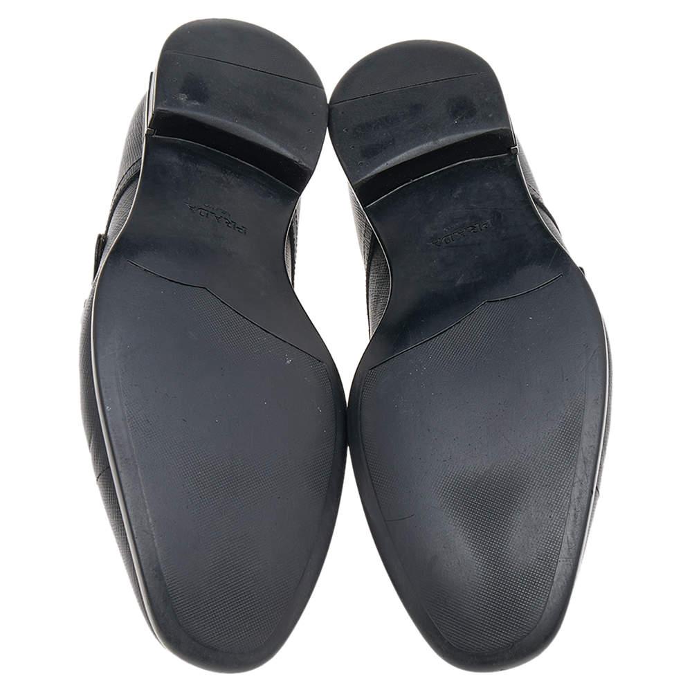 Prada Black Saffiano Leather Slip on Loafers Size 40.5 For Sale 3