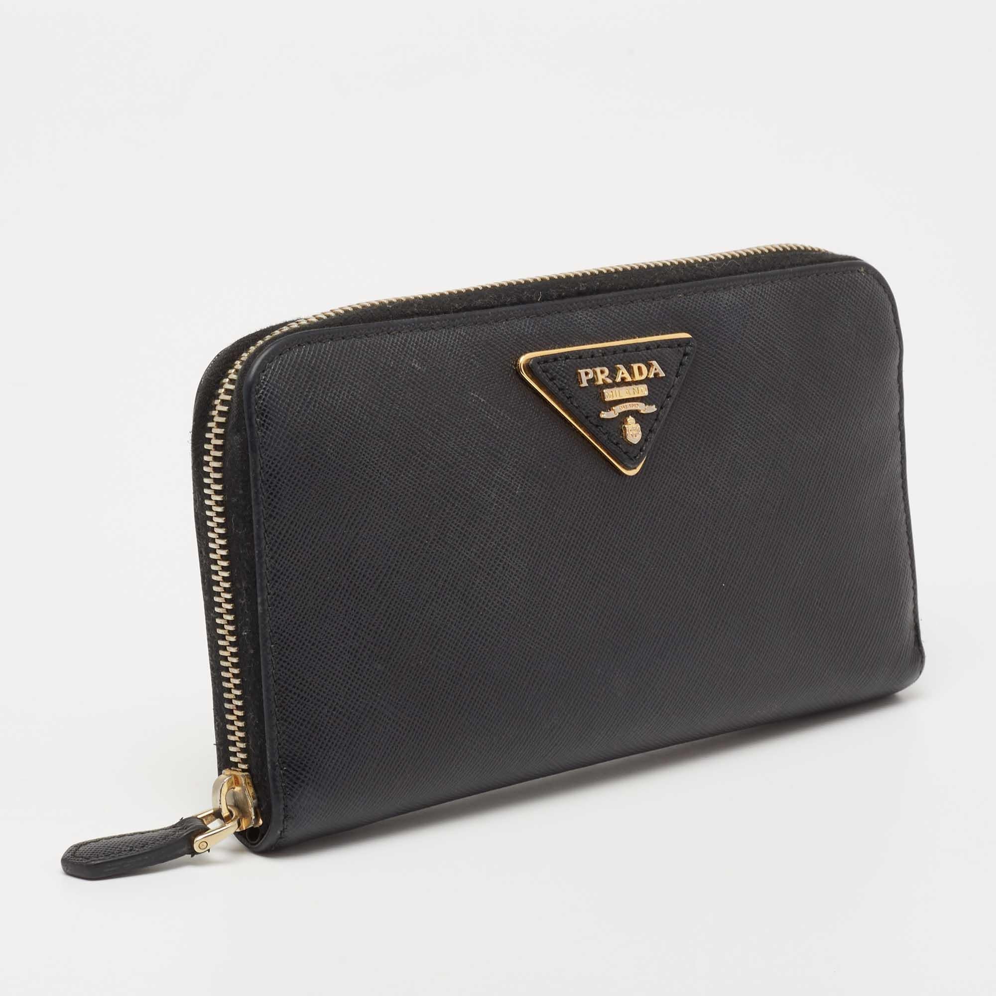 Prada Black Saffiano Leather Zip Around Wallets In Good Condition In Dubai, Al Qouz 2