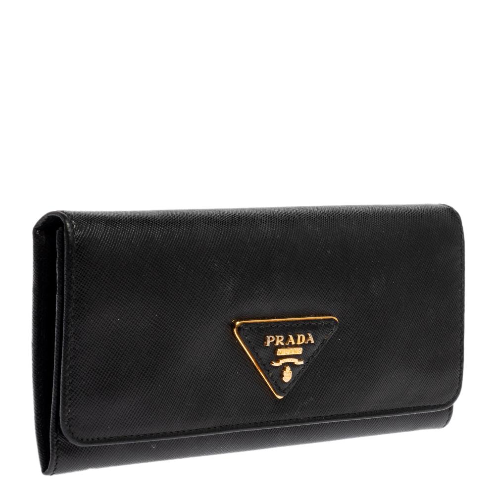 Prada Black Saffiano Lux Leather Continental Flap Wallet In Fair Condition In Dubai, Al Qouz 2