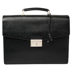 Prada - Porte-documents en cuir noir Saffiano Lux à double soufflet