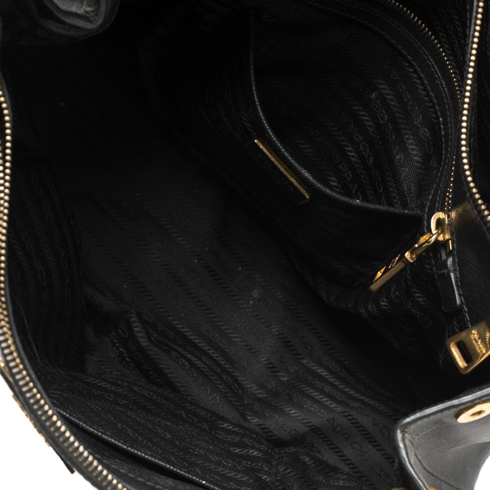 Prada Black Saffiano Lux Leather Medium Double Zip Tote at 1stDibs