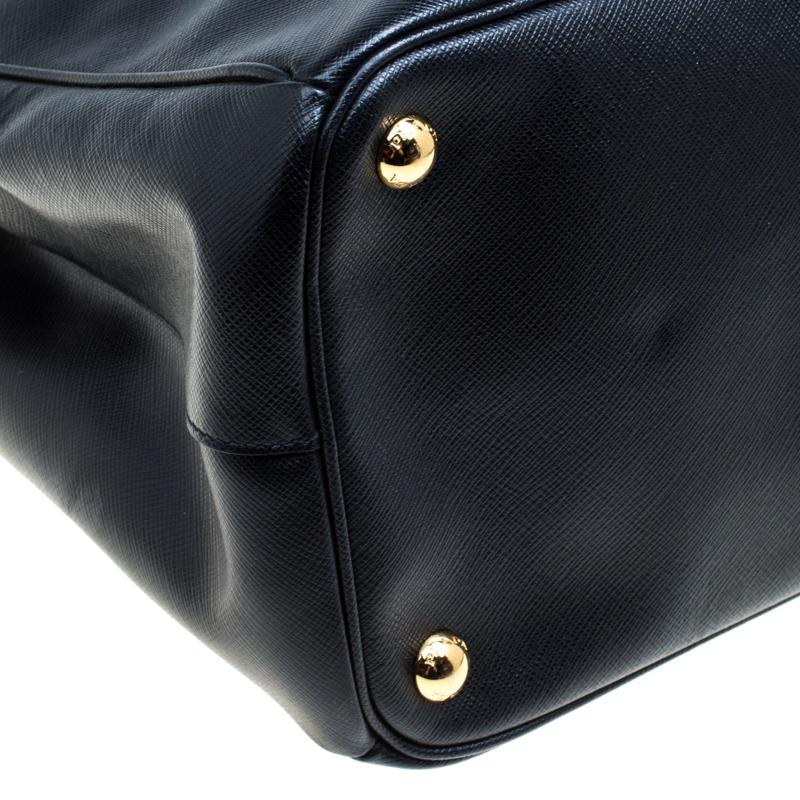 Prada Black Saffiano Lux Leather Medium Galleria Double Zip Top Handle Bag 3