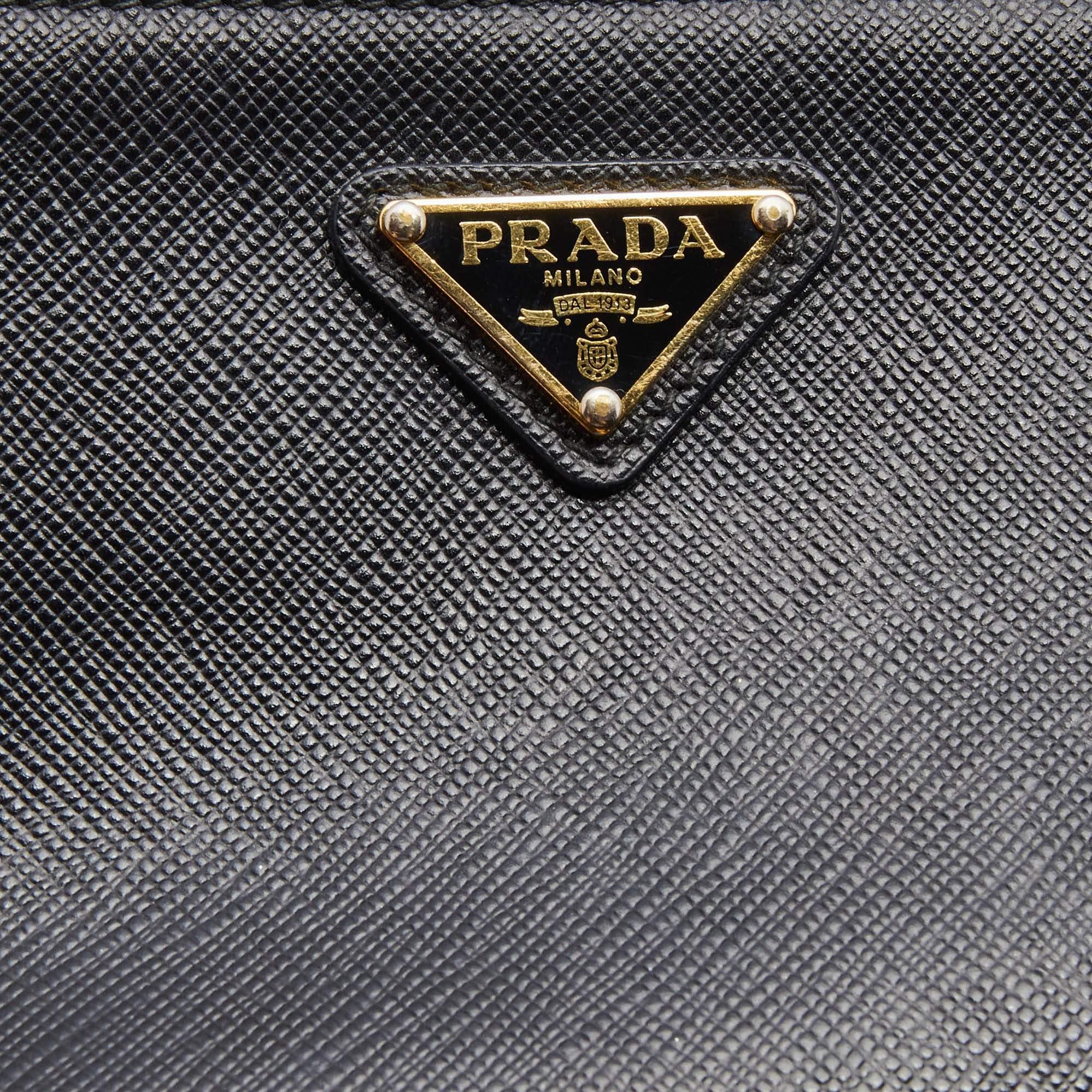 Prada Black Saffiano Lux Leather Re-Edition 2000 Shoulder Bag 7