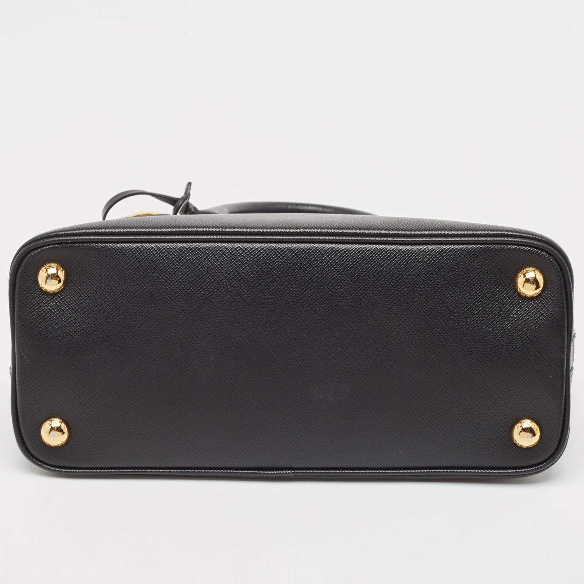 Prada Black Saffiano Lux Leather Small Promenade Satchel For Sale 7