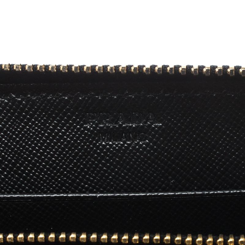 Women's Prada Black Saffiano Lux Leather Zip Around Wallet