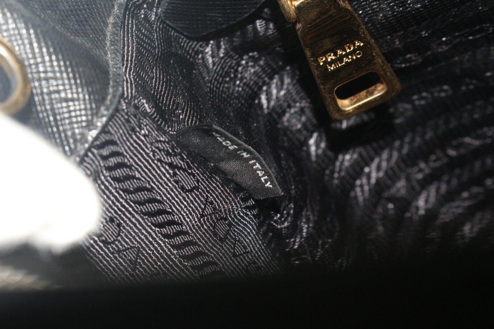 Prada Black Saffiano Luxe 2way Tote Leather 4PR926K For Sale 5