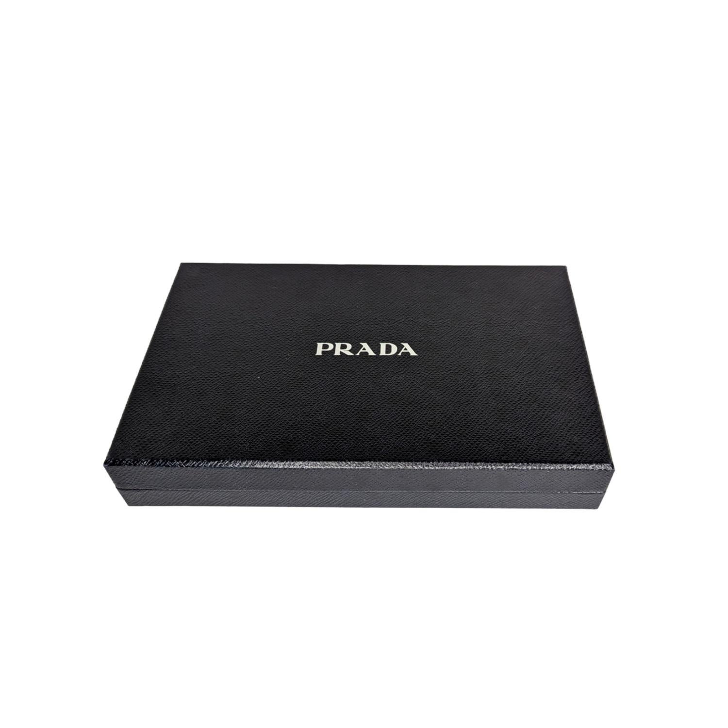 Prada Black Saffiano Metal Oro Chain Wallet Crossbody 4