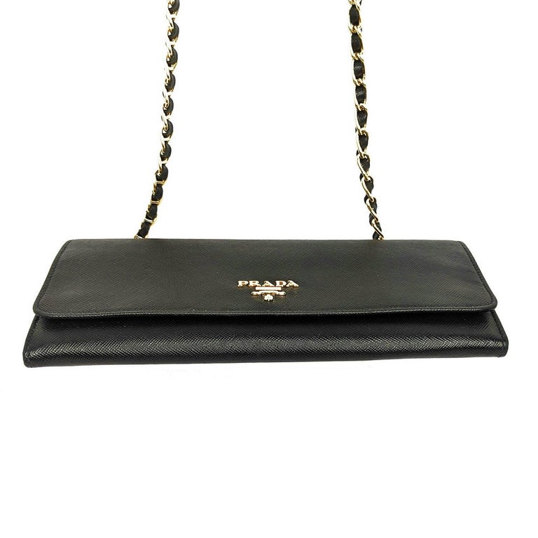 Prada Black Saffiano Wallet On Chain Crossbody Shoulder Bag at 1stDibs |  prada woc saffiano, prada saffiano wallet on chain, gucci wallet on chain