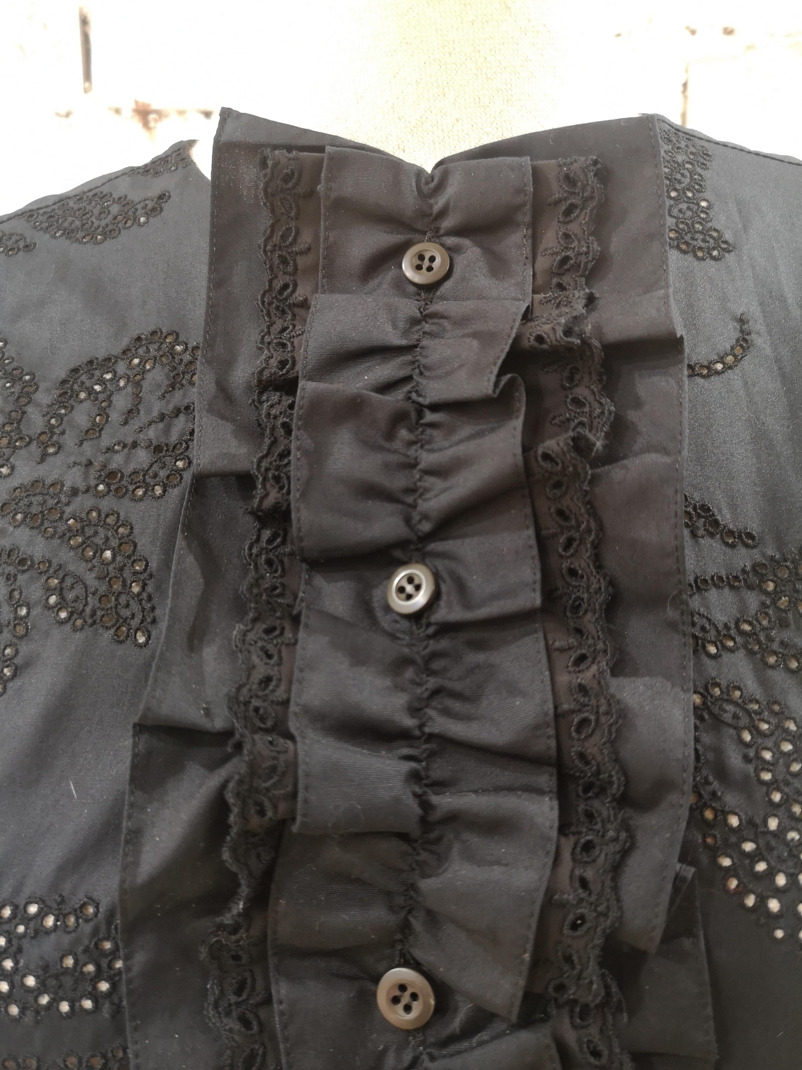 Noir Robe noire Sangallo NWOT de Prada en vente