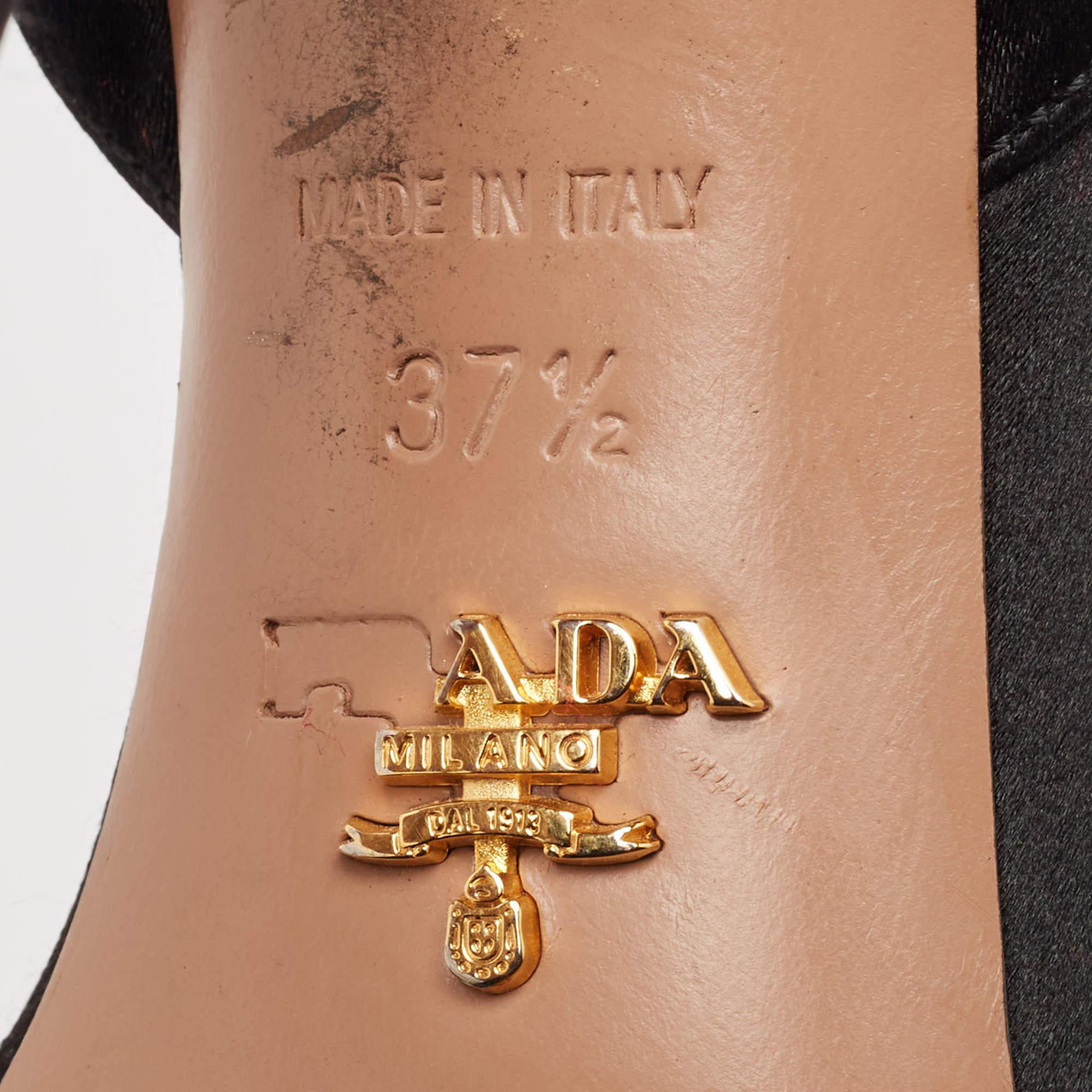 Prada - Sandales à lanières de satin noir - Taille 37,5 en vente 3