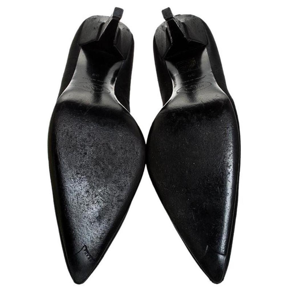 Women's Prada Black Satin Pointed Toe Pumps Size 39