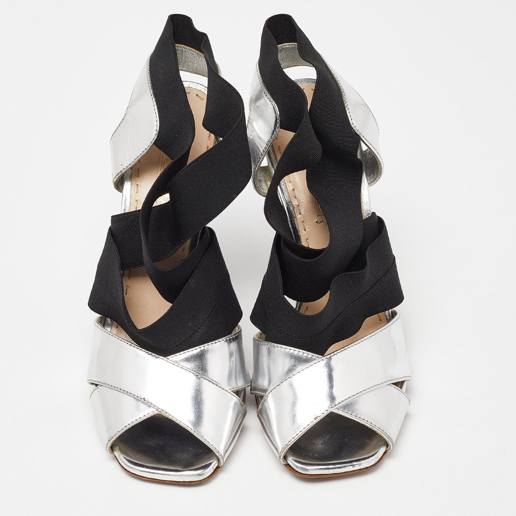 Prada Black/Silver Leather and Fabric Strappy Open Toe Sandals Size 37 In Good Condition For Sale In Dubai, Al Qouz 2