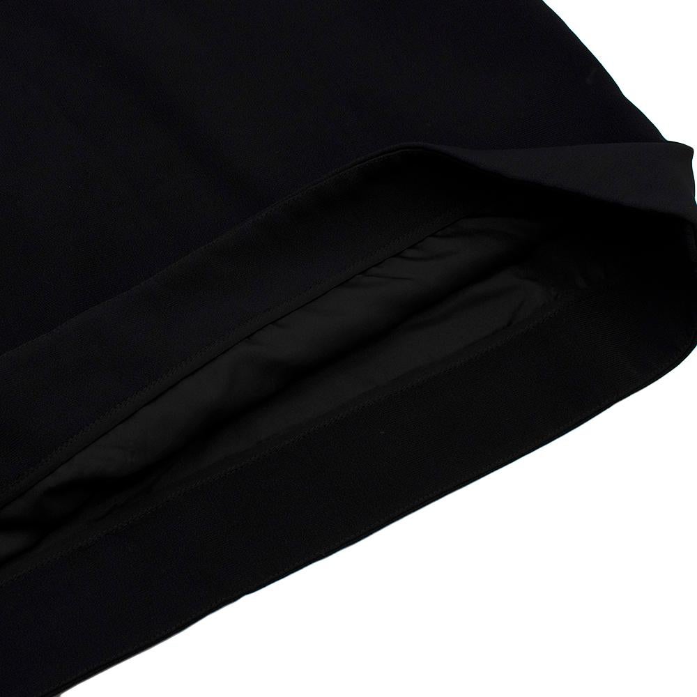Schwarzes ärmelloses Prada-Minikleid mit Schleife im Angebot 1