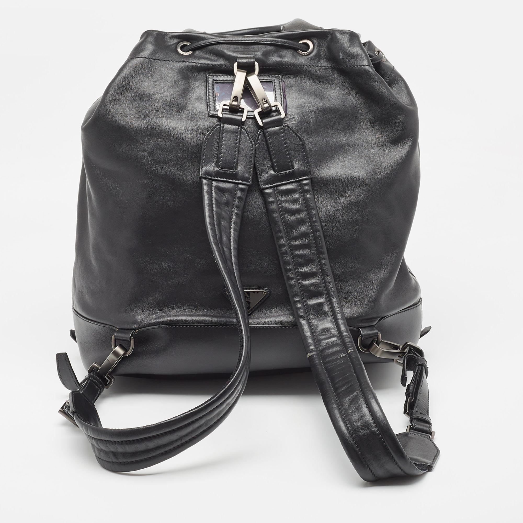 Prada Black Soft Leather Drawstring Backpack For Sale 9