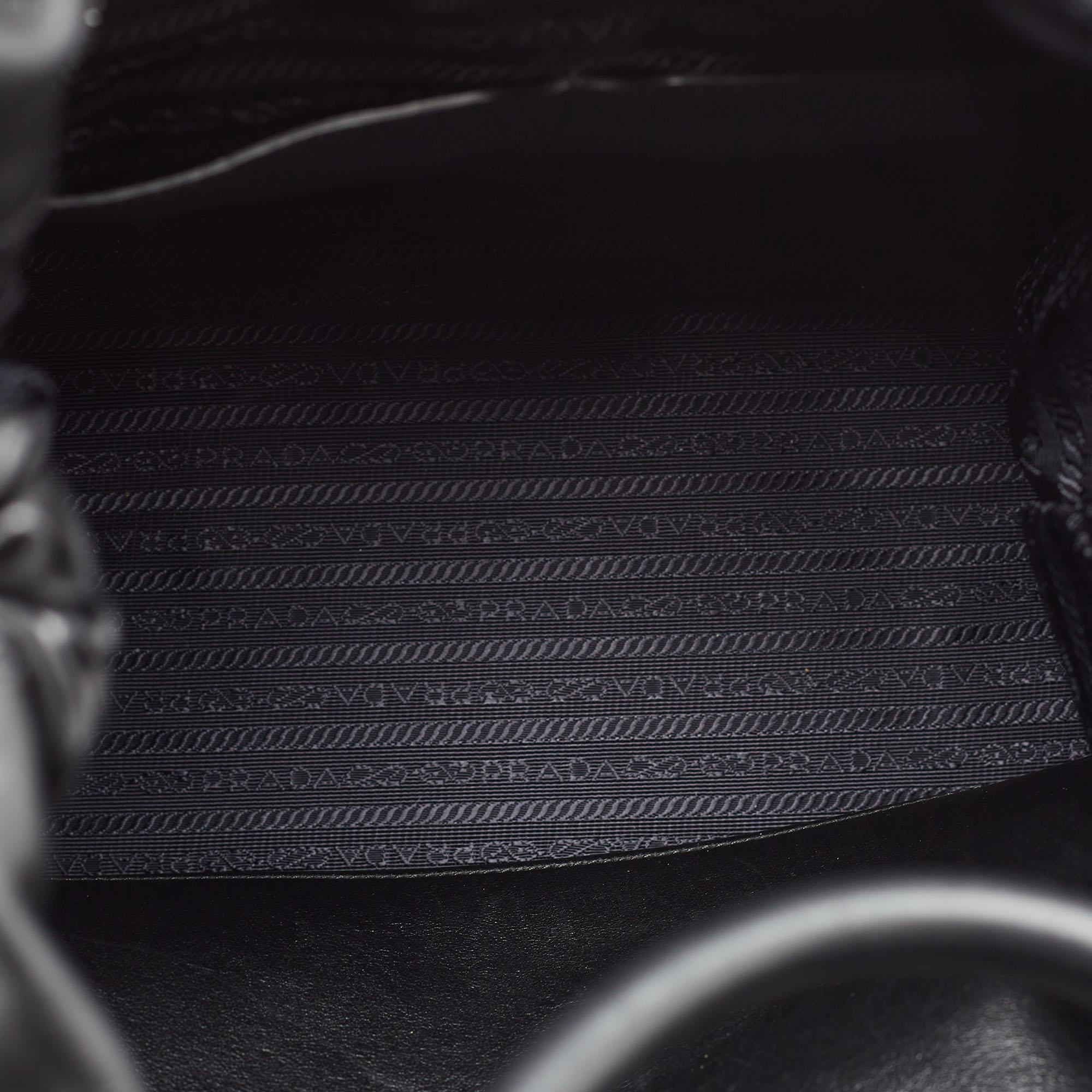 Prada Black Soft Leather Drawstring Backpack For Sale 3