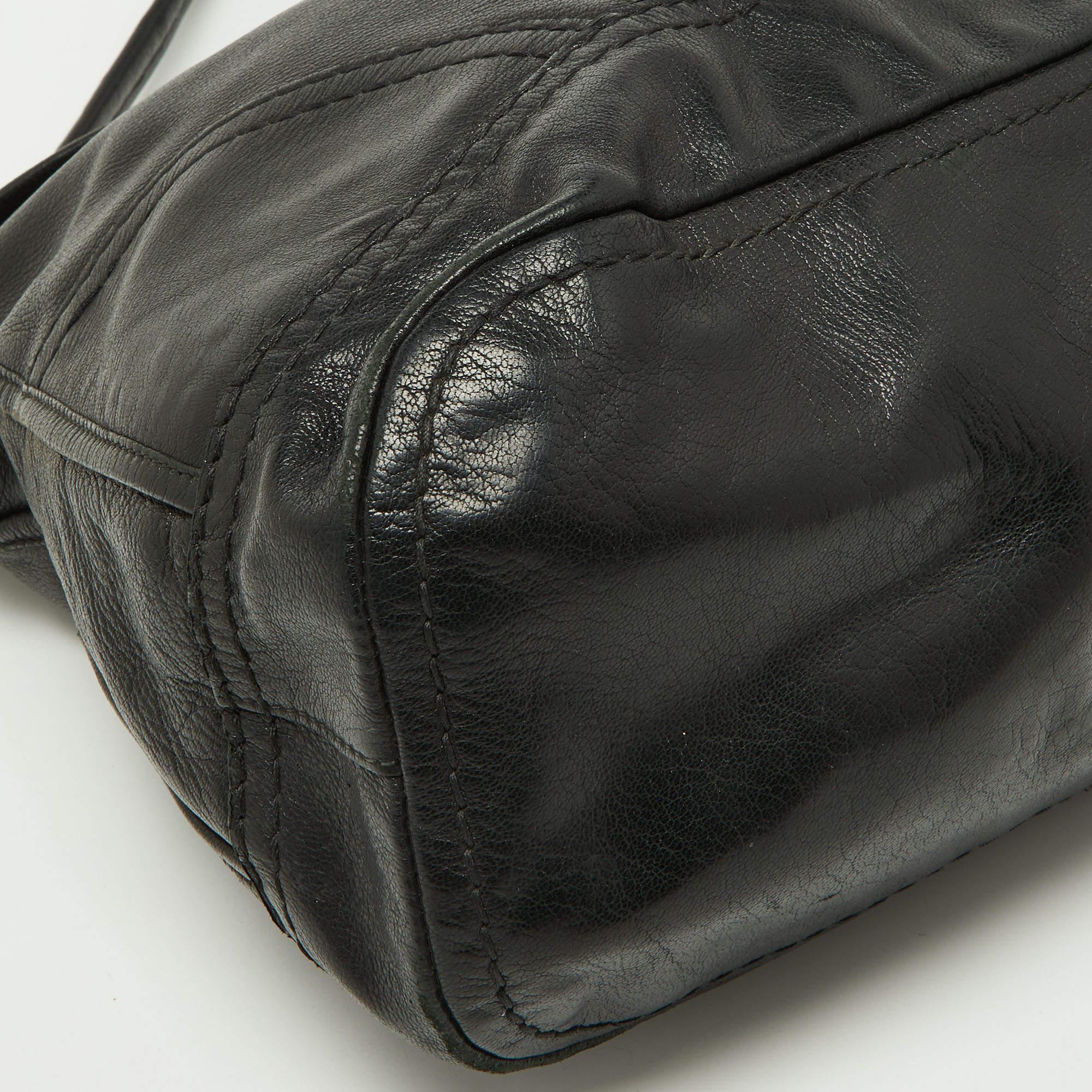 Prada Black Soft Leather Pushlock Flap Hobo For Sale 7