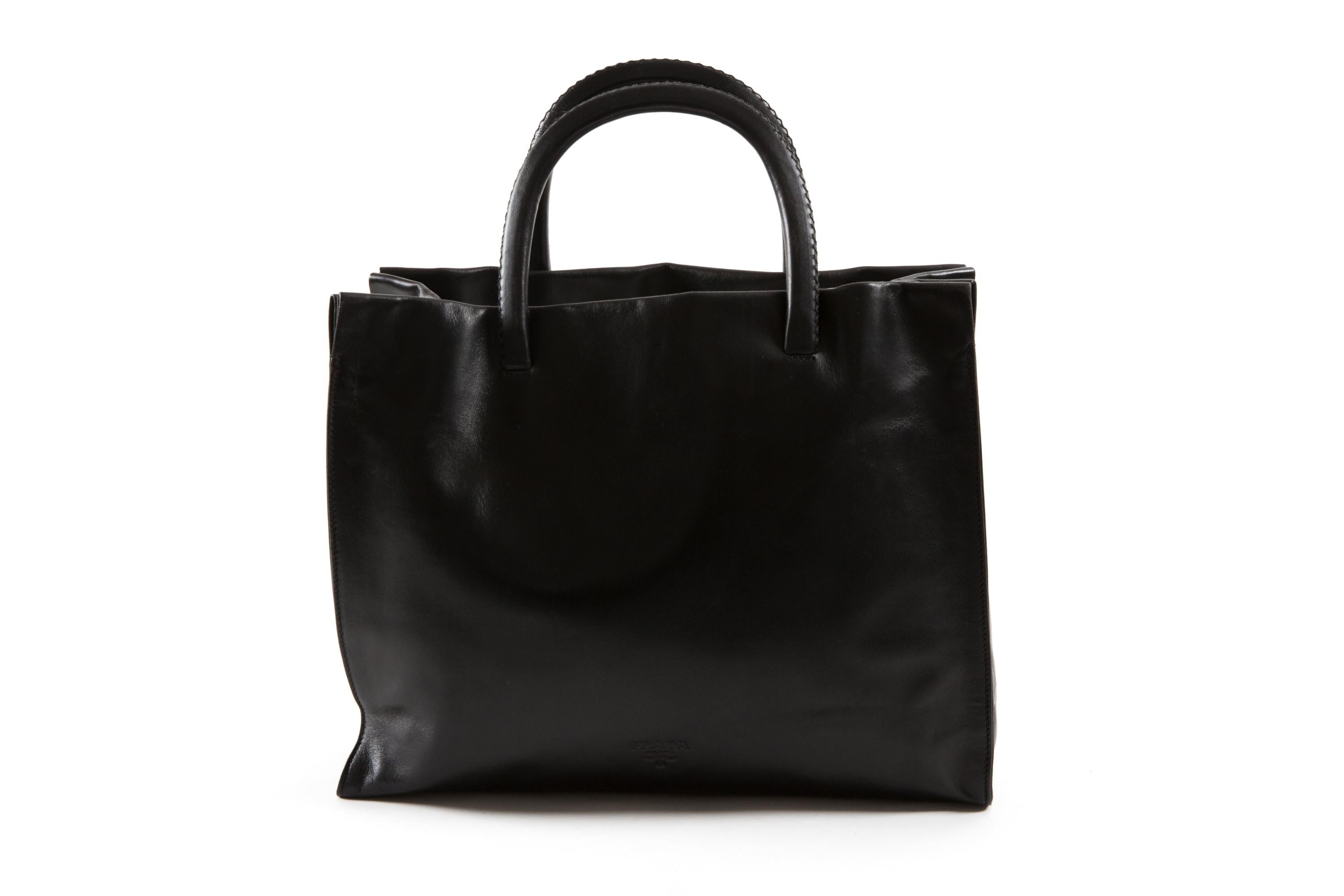 Prada Black Soft Napa Leather Handbag In Good Condition For Sale In Paris, FR